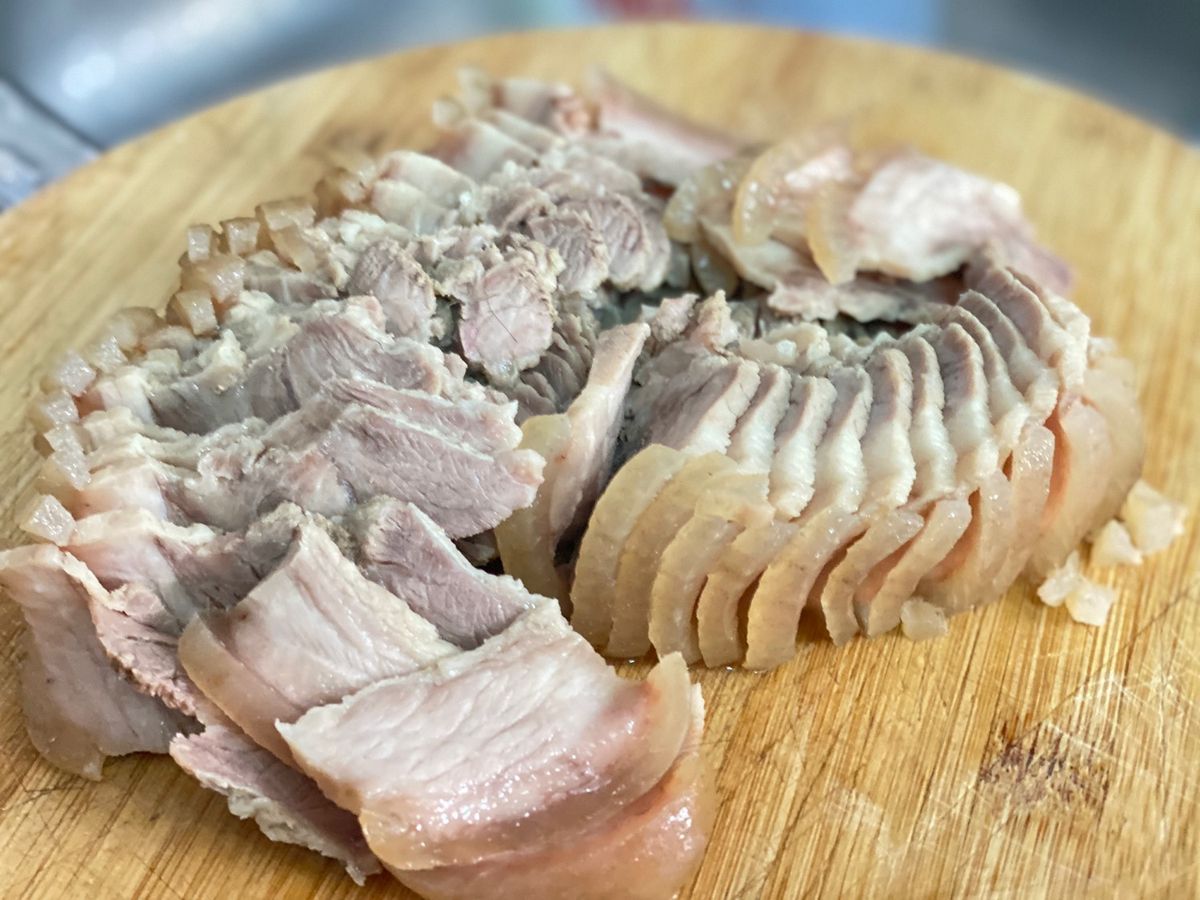 Thịt Heo Rừng Luộc