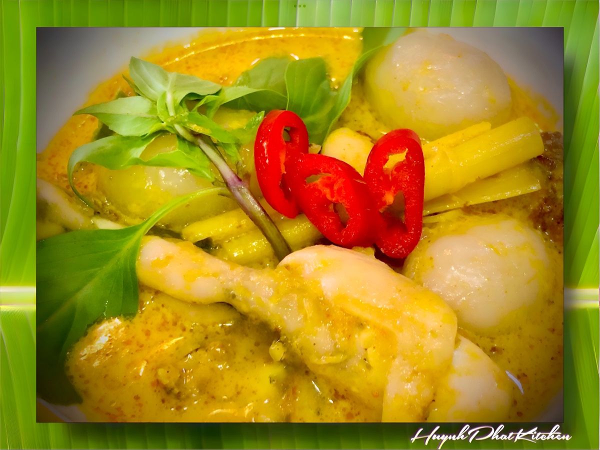 Cà Ri Đùi Ếch Chôm Chôm