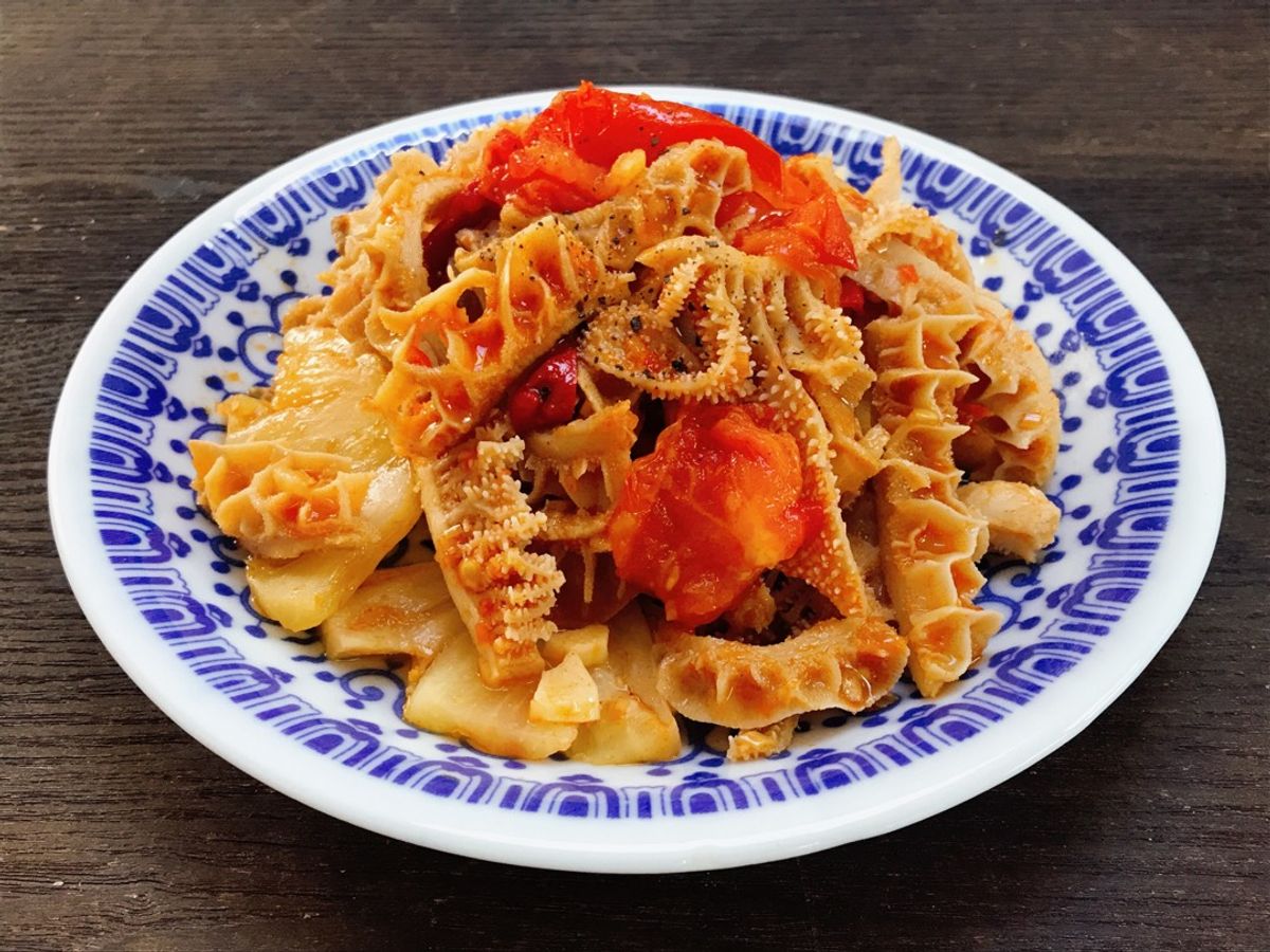 Sách Bò Xào Dứa Sa Tế Cay
