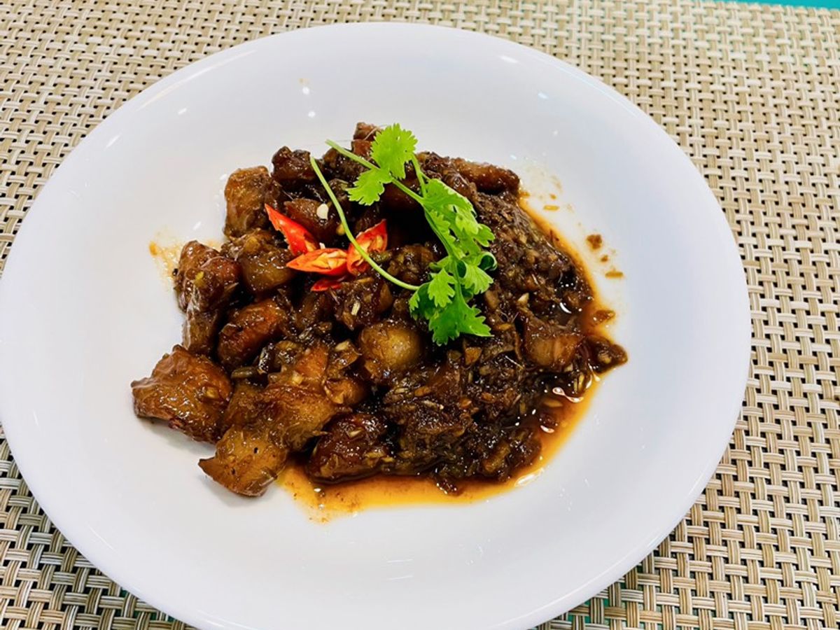Thịt kho mắm ruốc