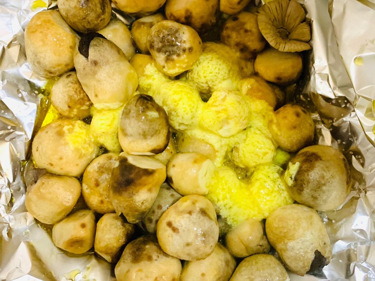 Nấm rơm nướng bơ chay