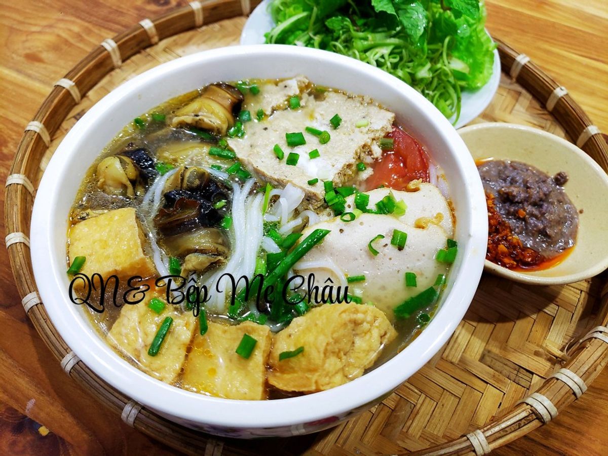 Bún riêu cua ốc