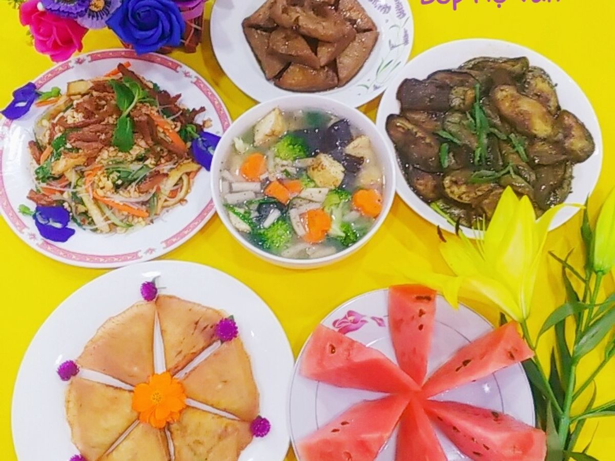 Mâm cơm chay 06