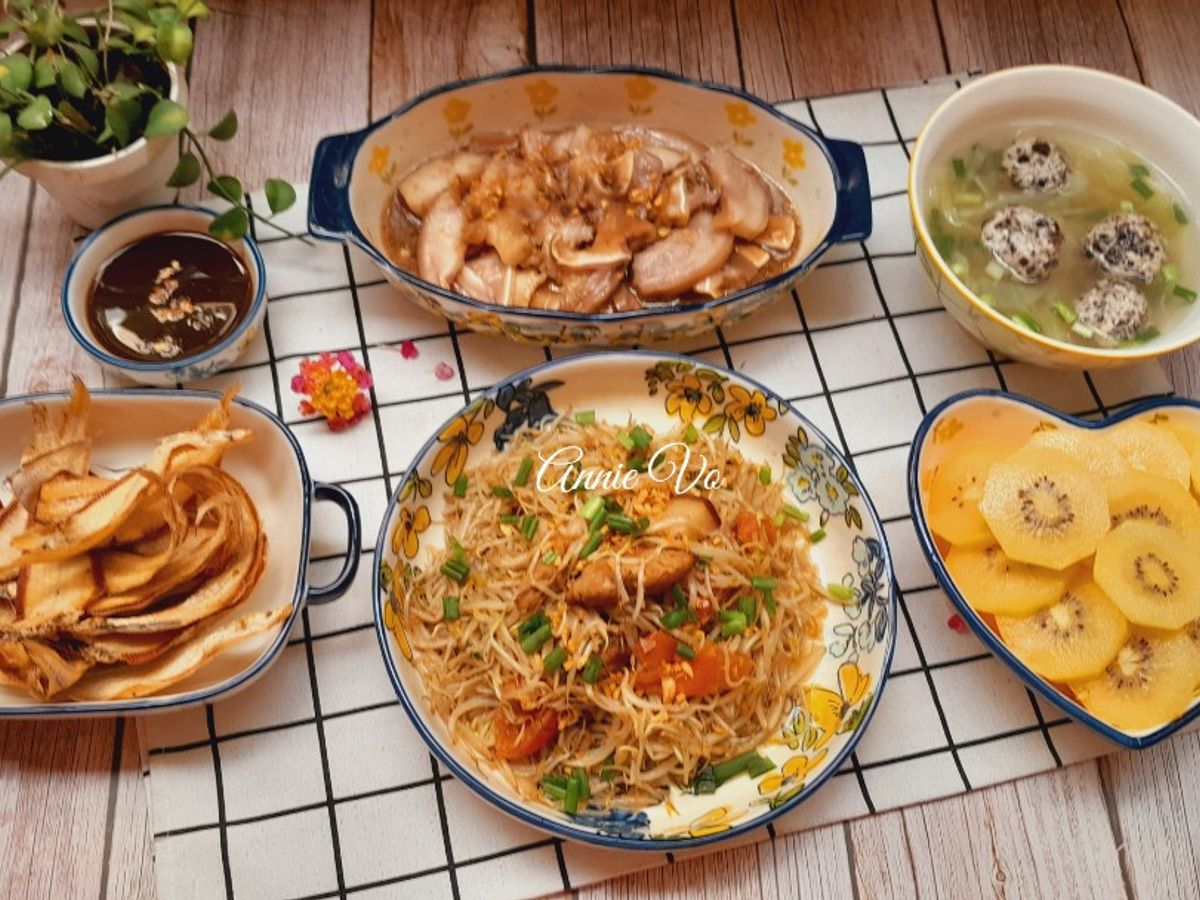 Bữa cơm gia đình