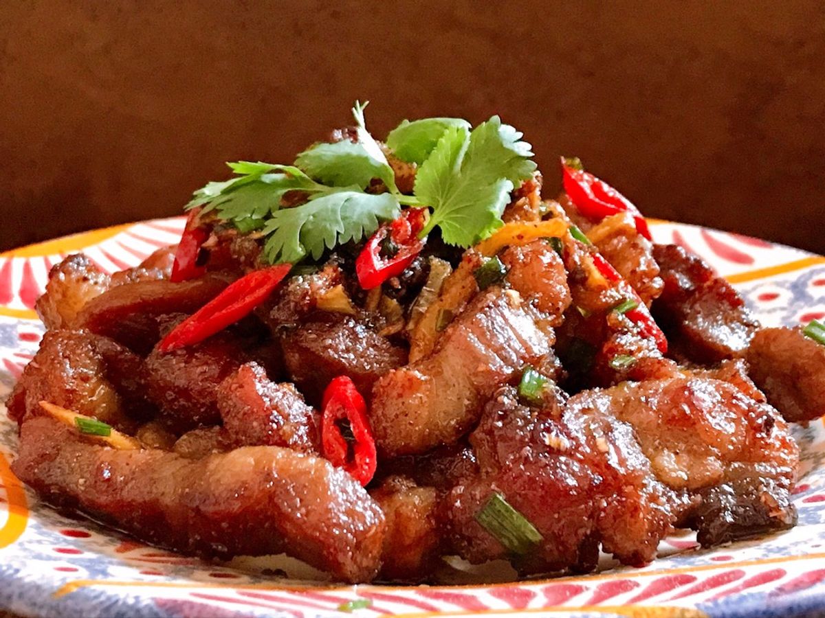 Thịt Rang Cháy Cạnh Ngũ Vị Hương