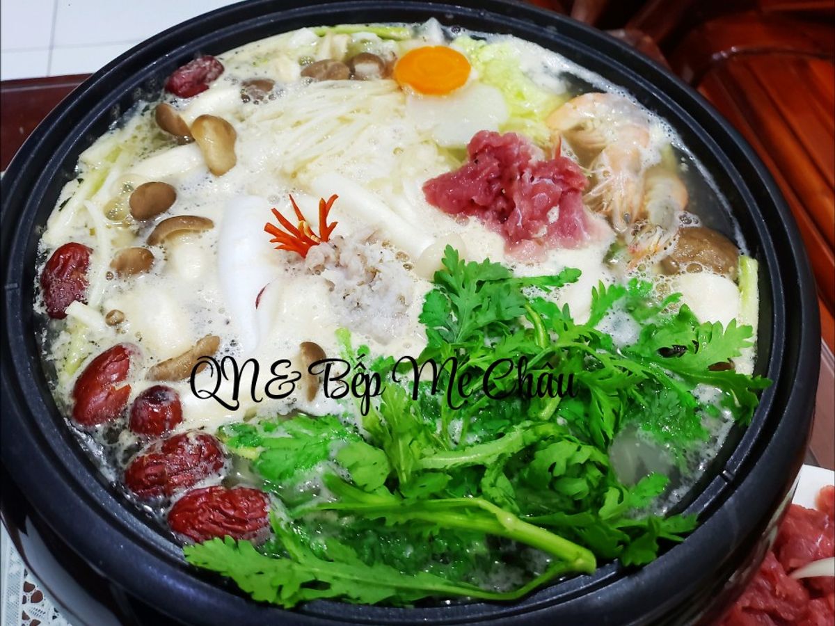 Lẩu nấm thập cẩm