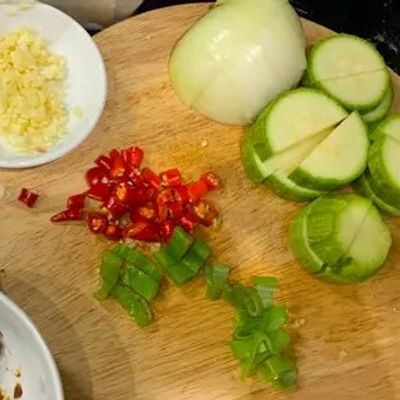 Bước 1