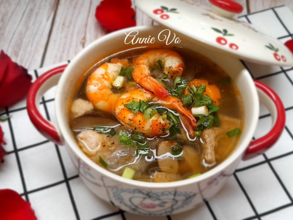 Canh bóng thả tôm tươi