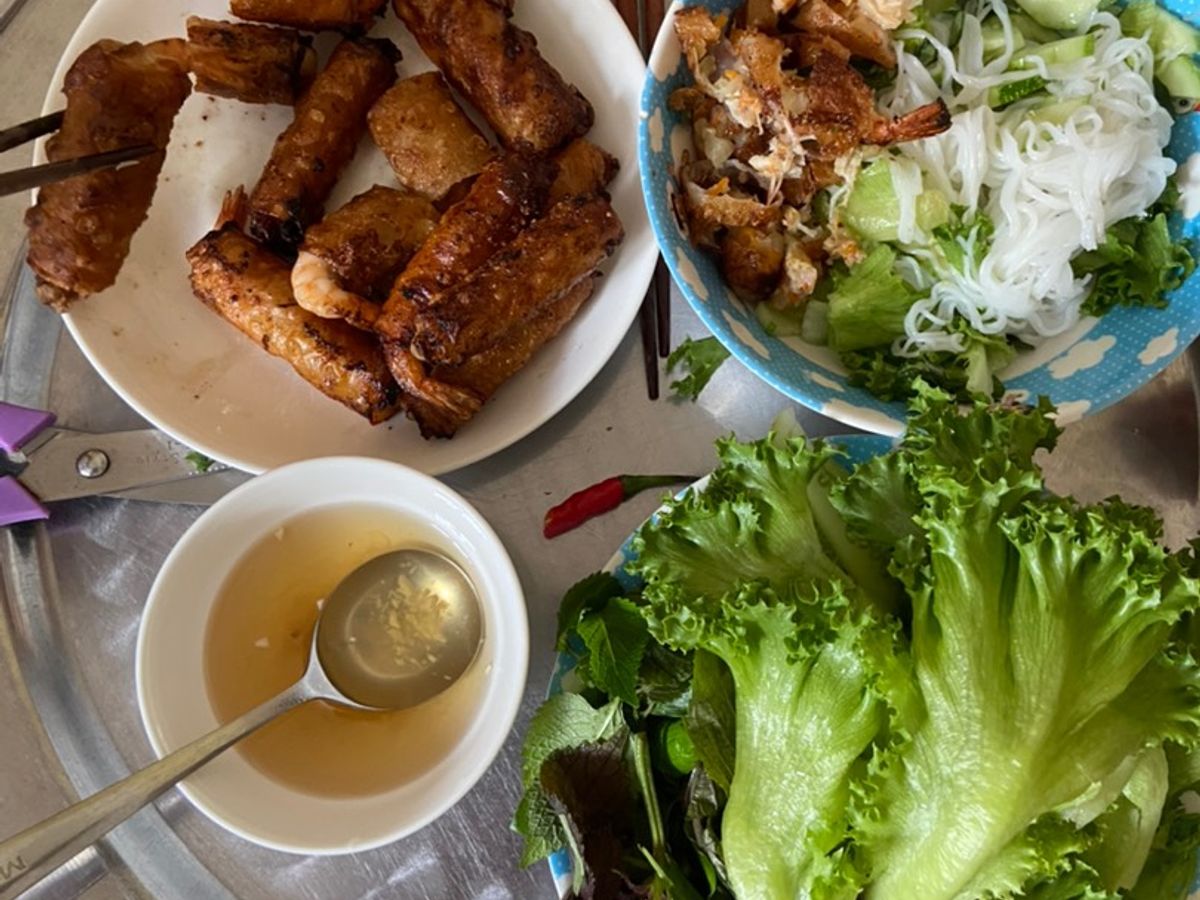 Chả giò cuốn tôm