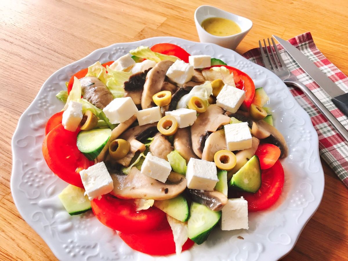 💚 Salad Nấm Mỡ, Olive & Phô Mai Feta