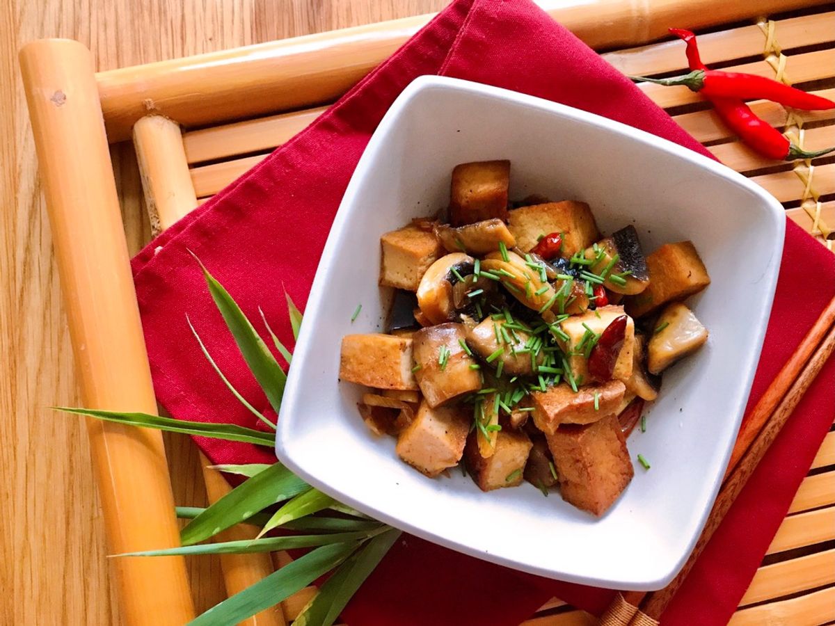 🌱 Đậu Hủ & Nấm Mỡ Kho Tương Chay (Vegan)