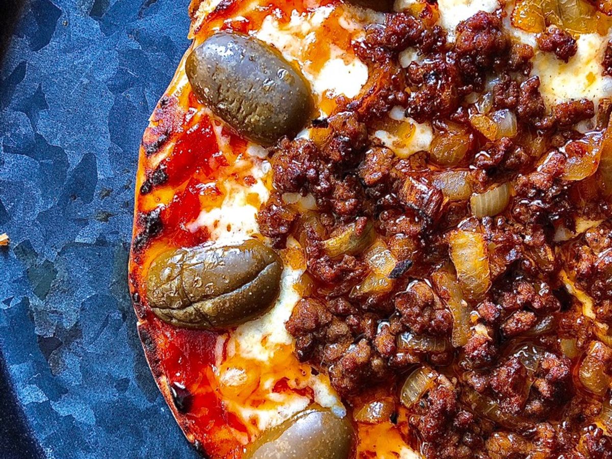 Pizza Bò, Phô Mai Cheddar và Olive