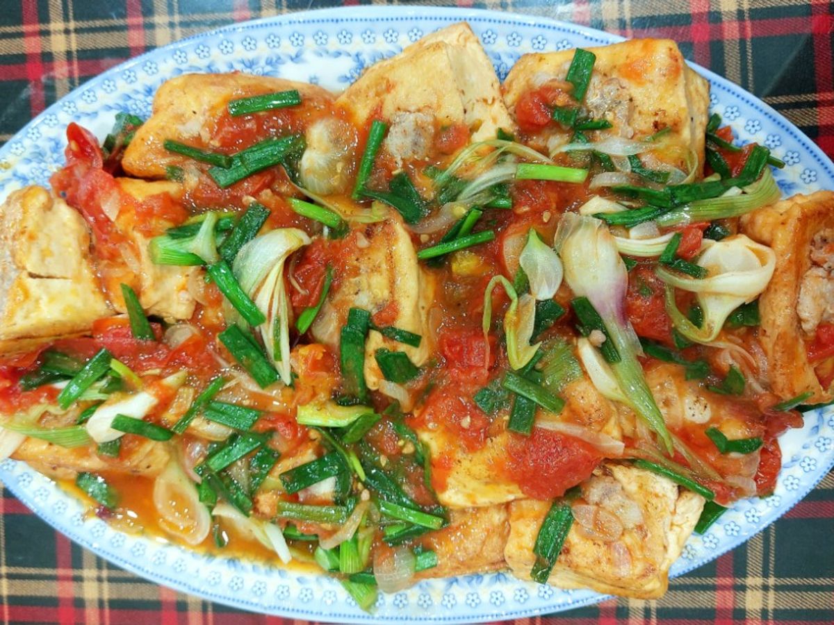 Đậu nhồi thịt sốt cà