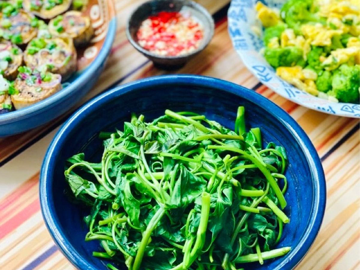 Rau Muống Luộc