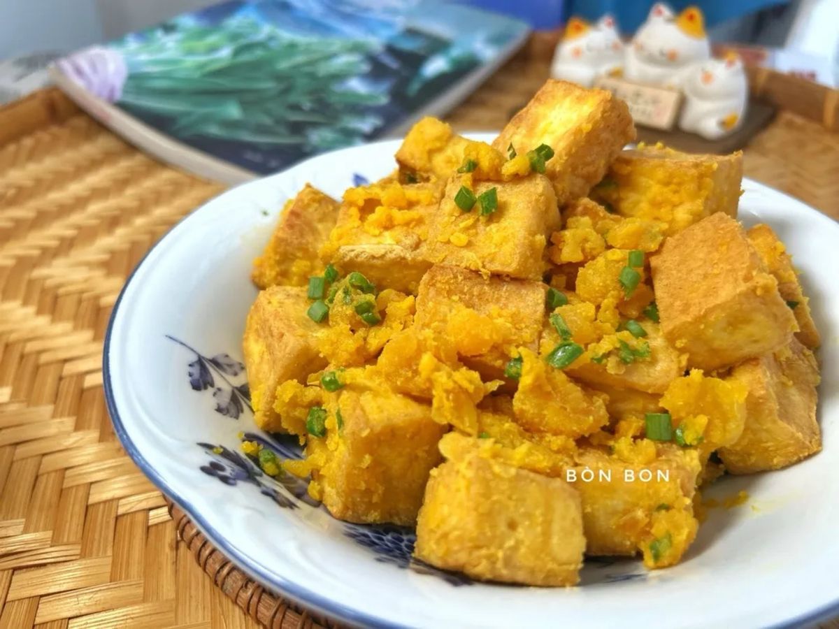 Đậu Hũ sốt Trứng Muối