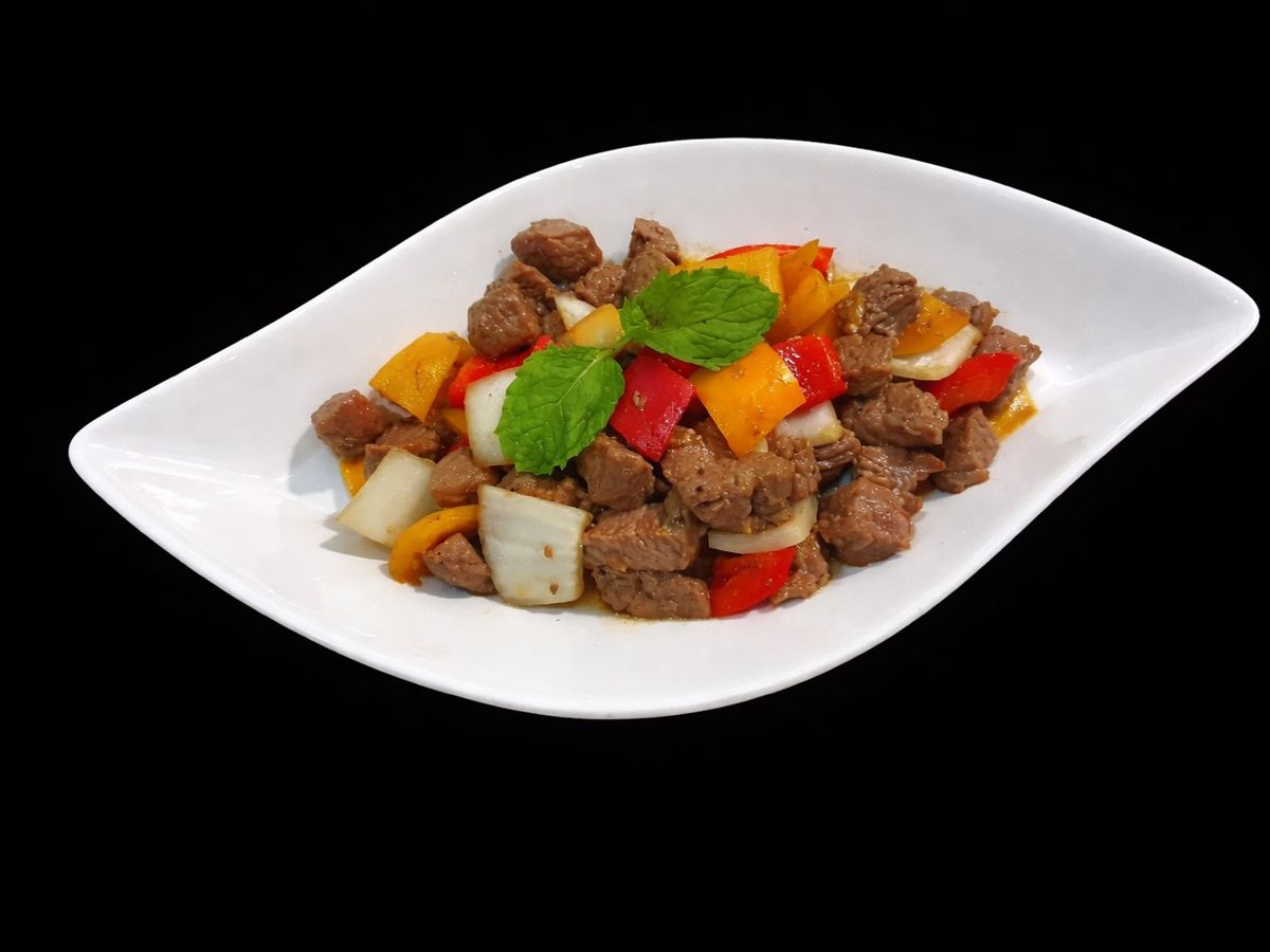 SP.0682 - Bò Xào Trung Hoa