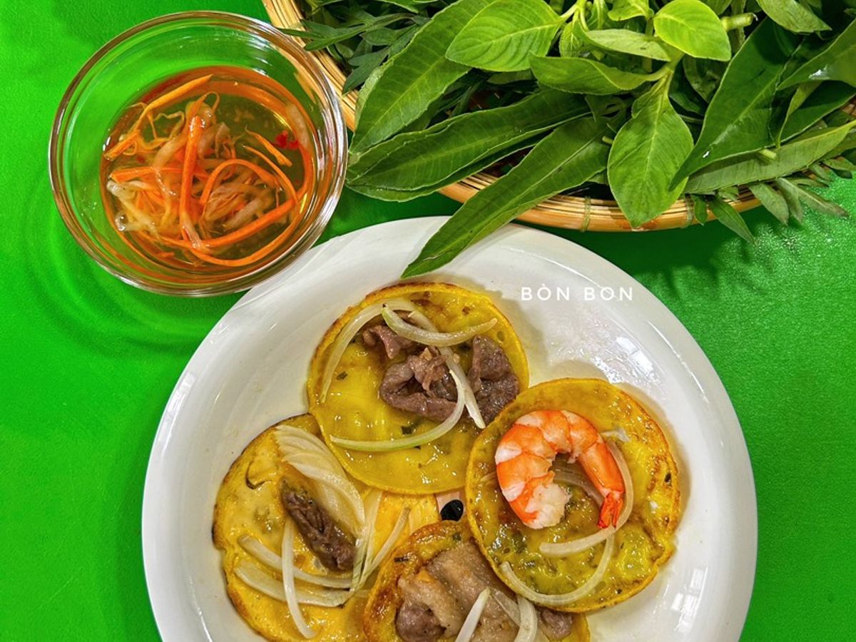 Bánh Xèo Rau Rừng