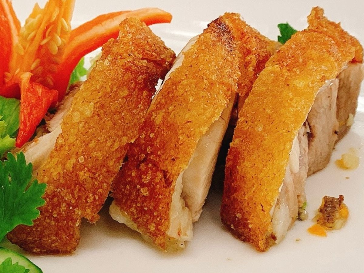 Giò heo chiên giòn