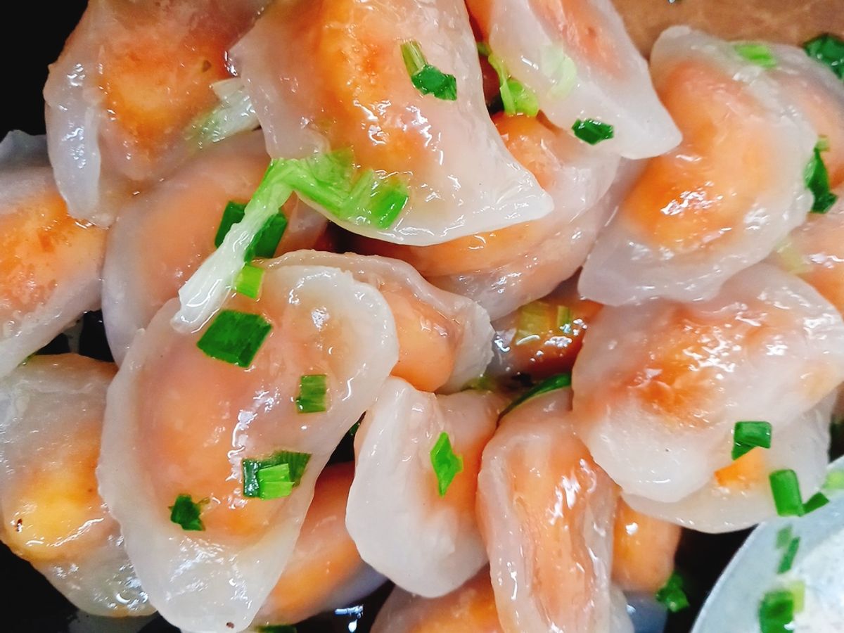 Bánh bột lọc nhân tôm