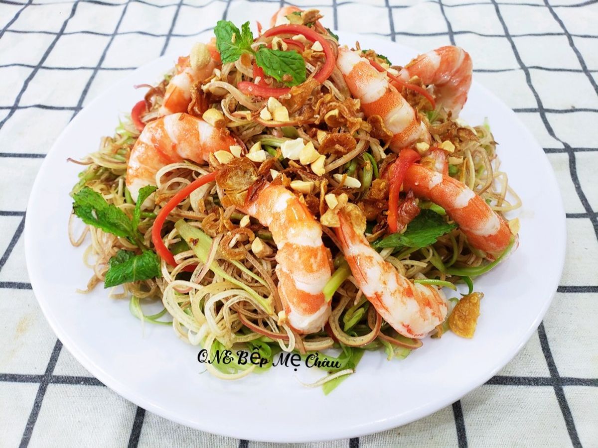Gỏi hoa chuối trộn tôm