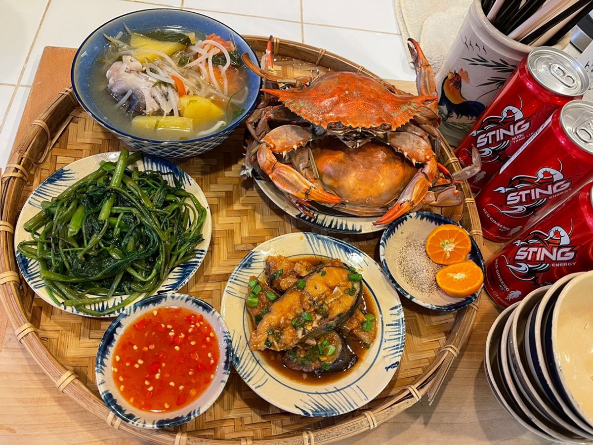 Mâm cơm gia đình