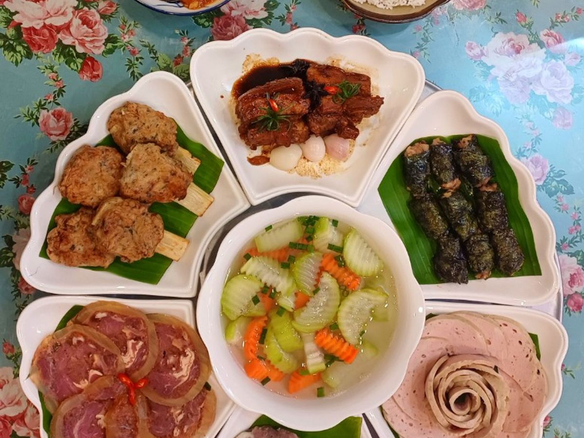 Mâm cơm hóa vàng