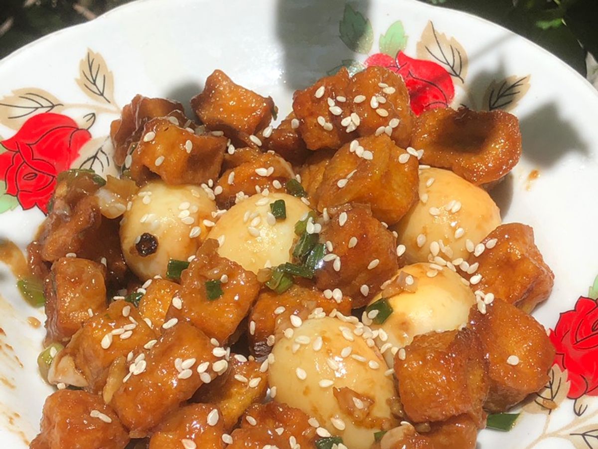Đậu hũ trứng sốt tỏi