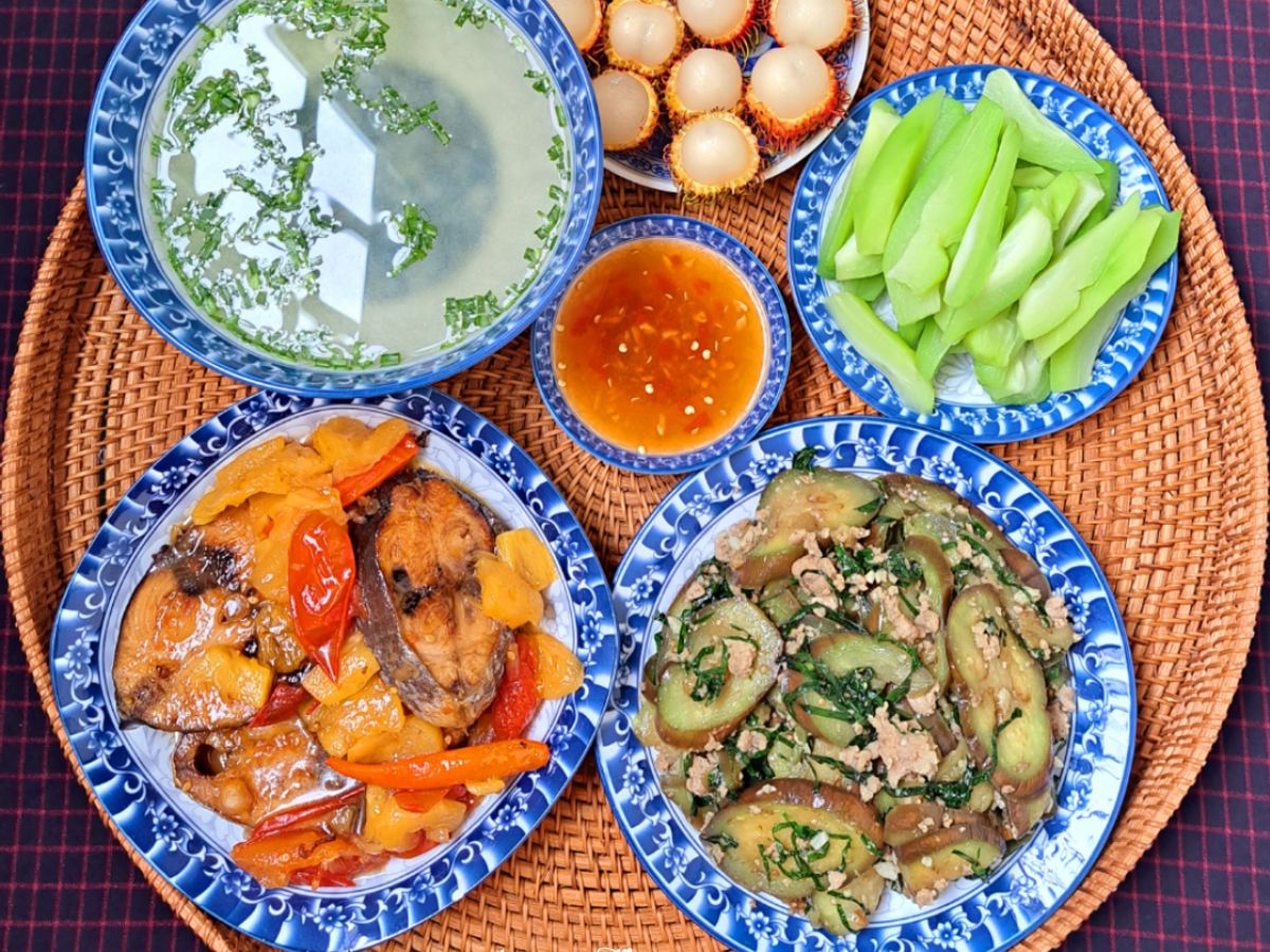 Cơm nhà 41