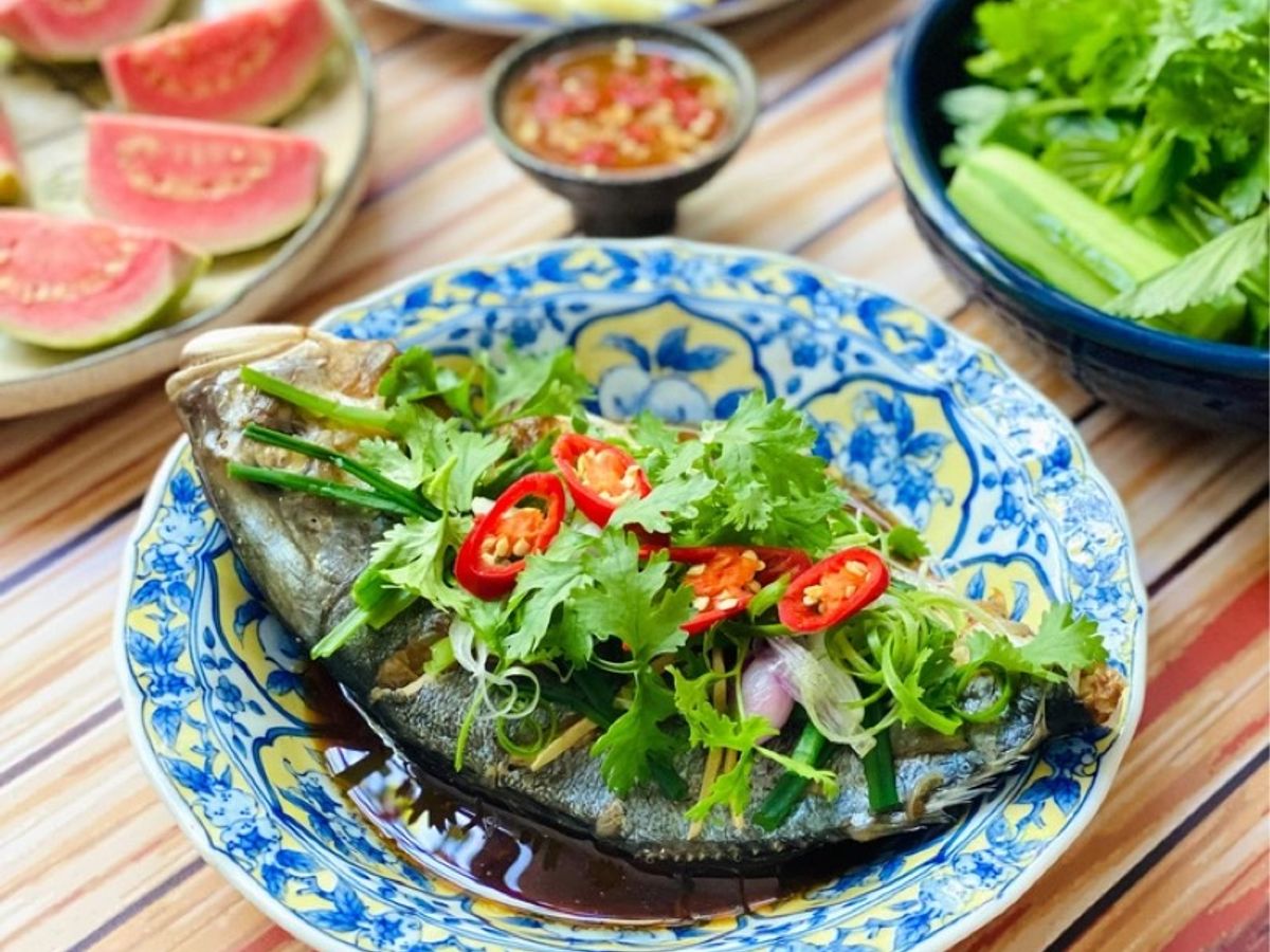 Cá Bè Đen Hấp Xì Dầu