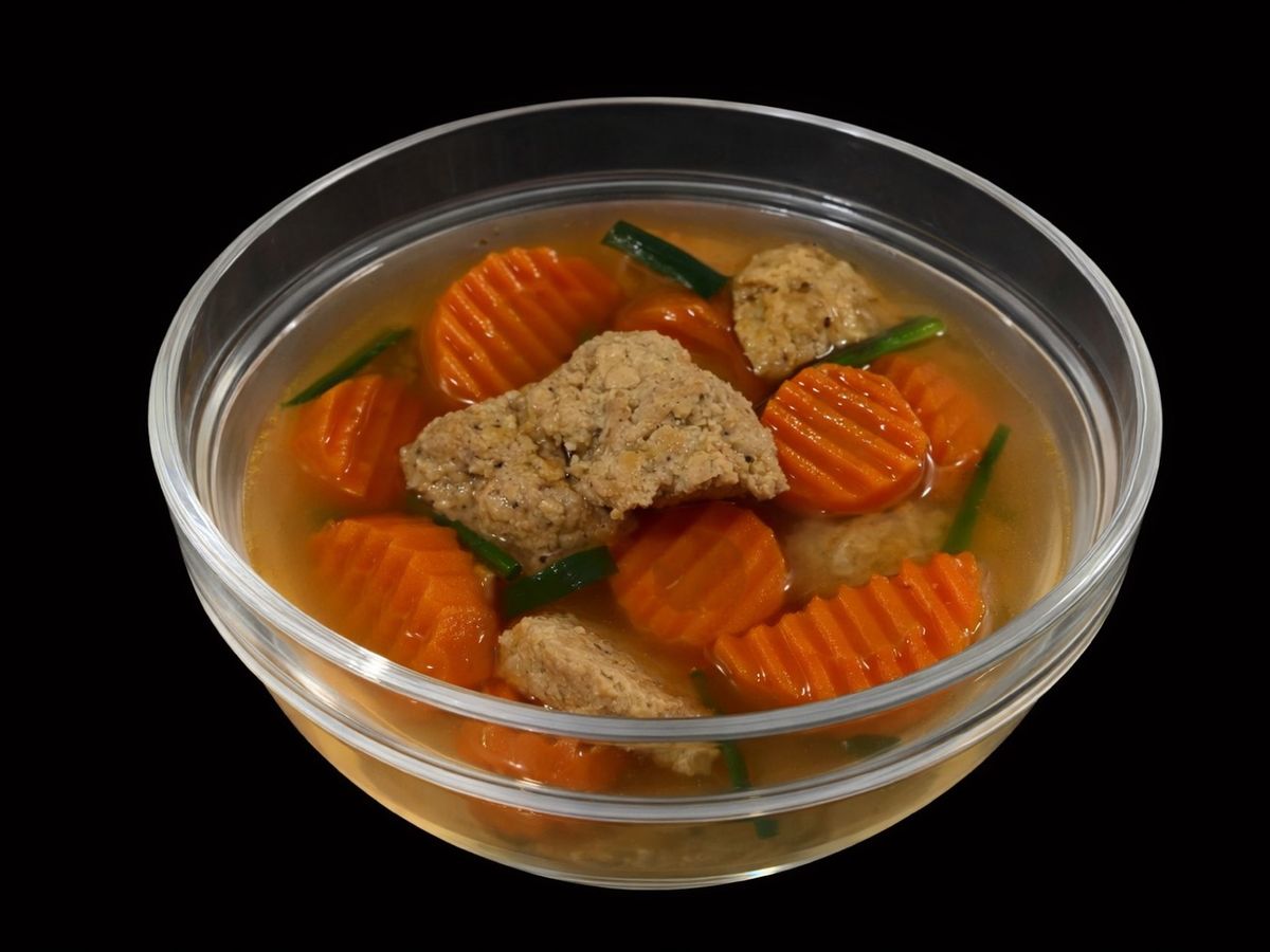 SP.0865 - Canh Cà Rốt Chả Cua