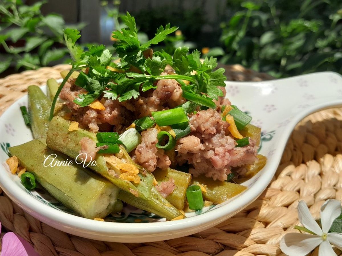 Đậu bắp hấp thịt xay