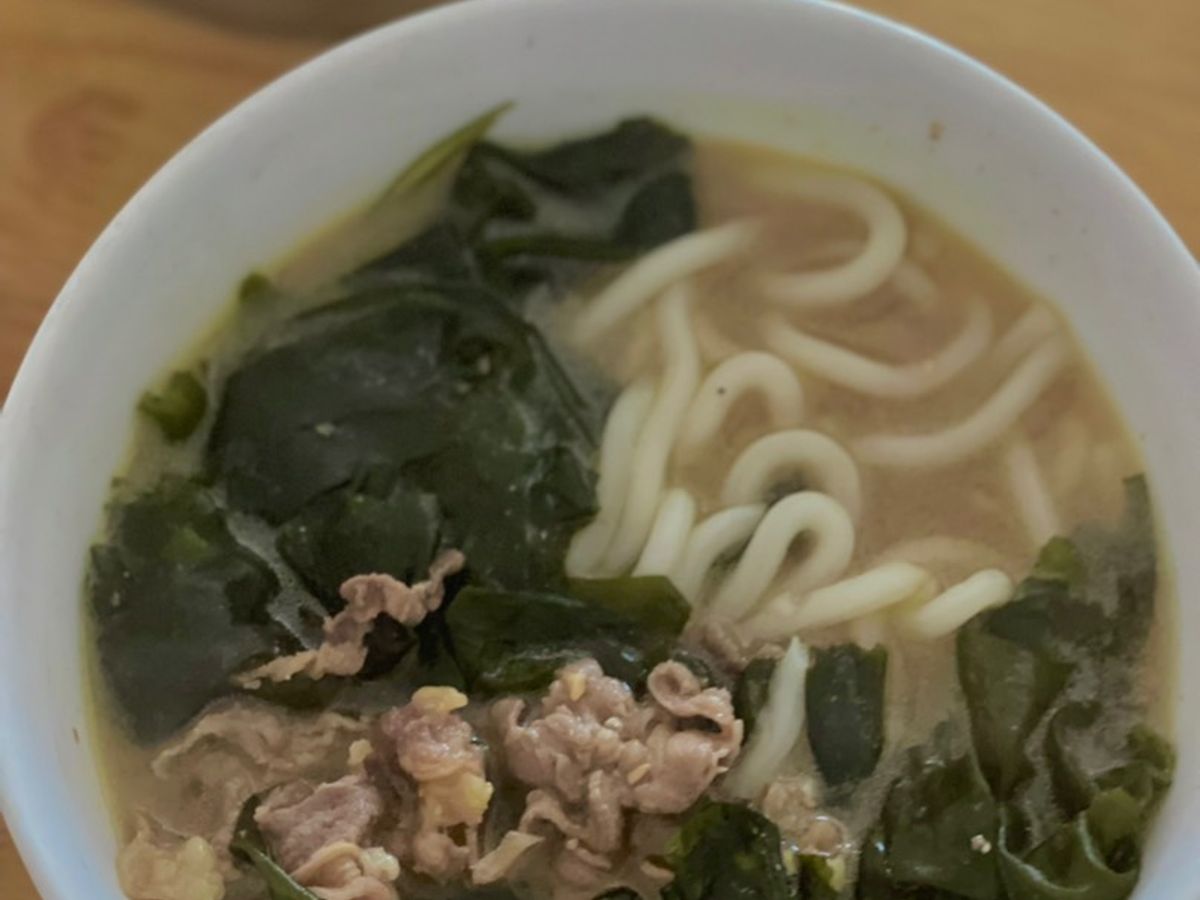 Mỳ udon rong biển thịt bò