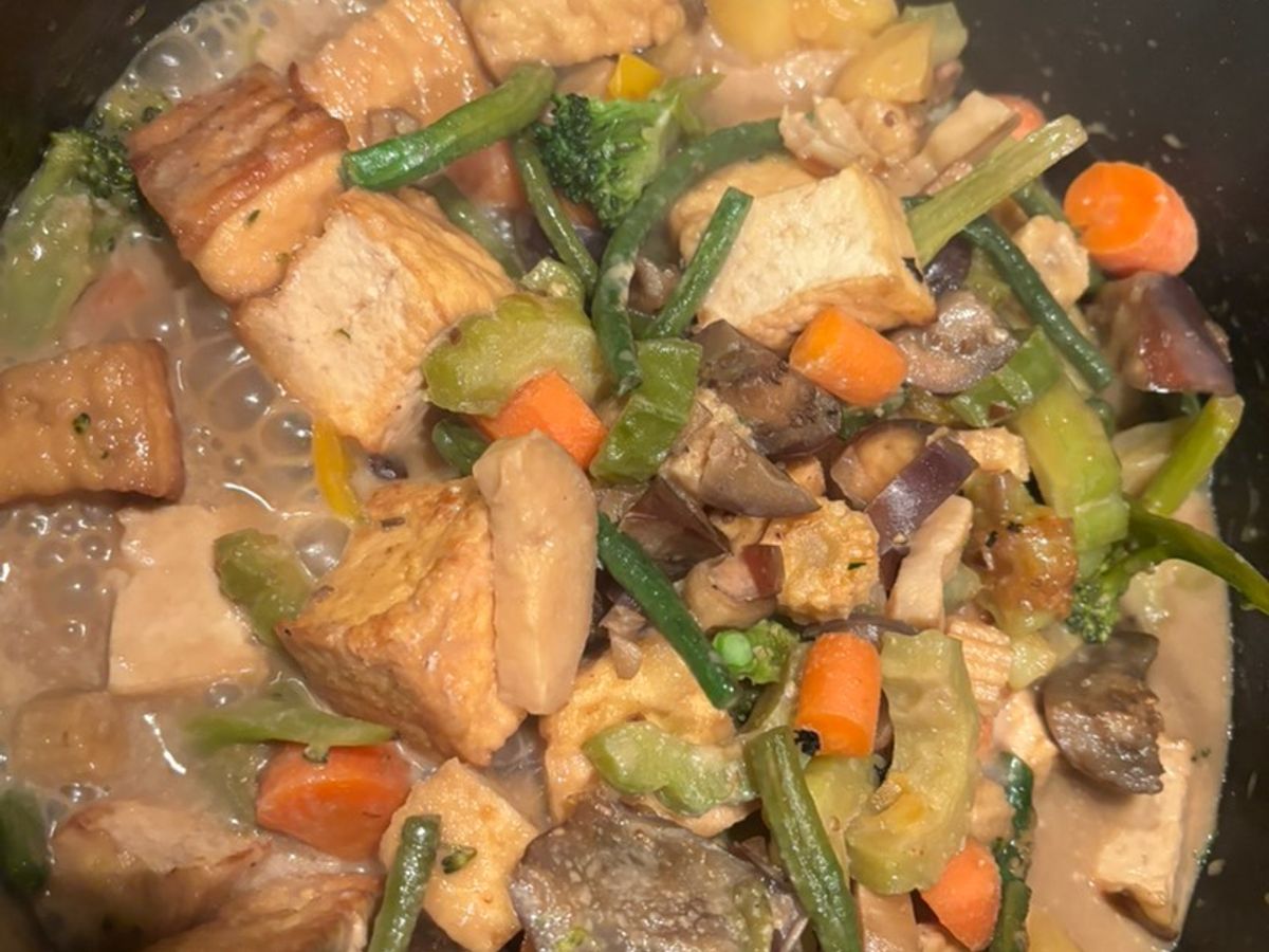 Rau củ kho nước cốt dừa