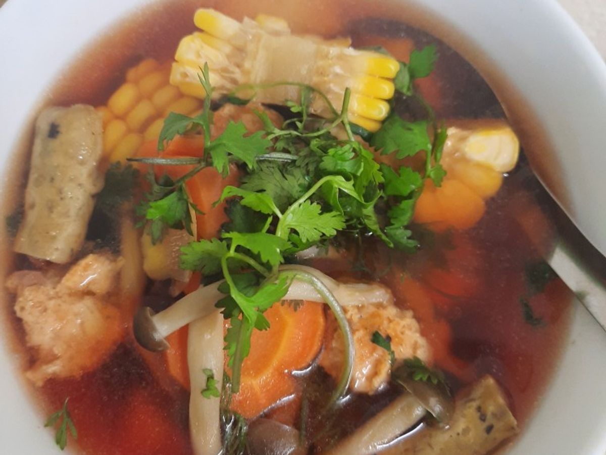 Canh chả cua rau củ