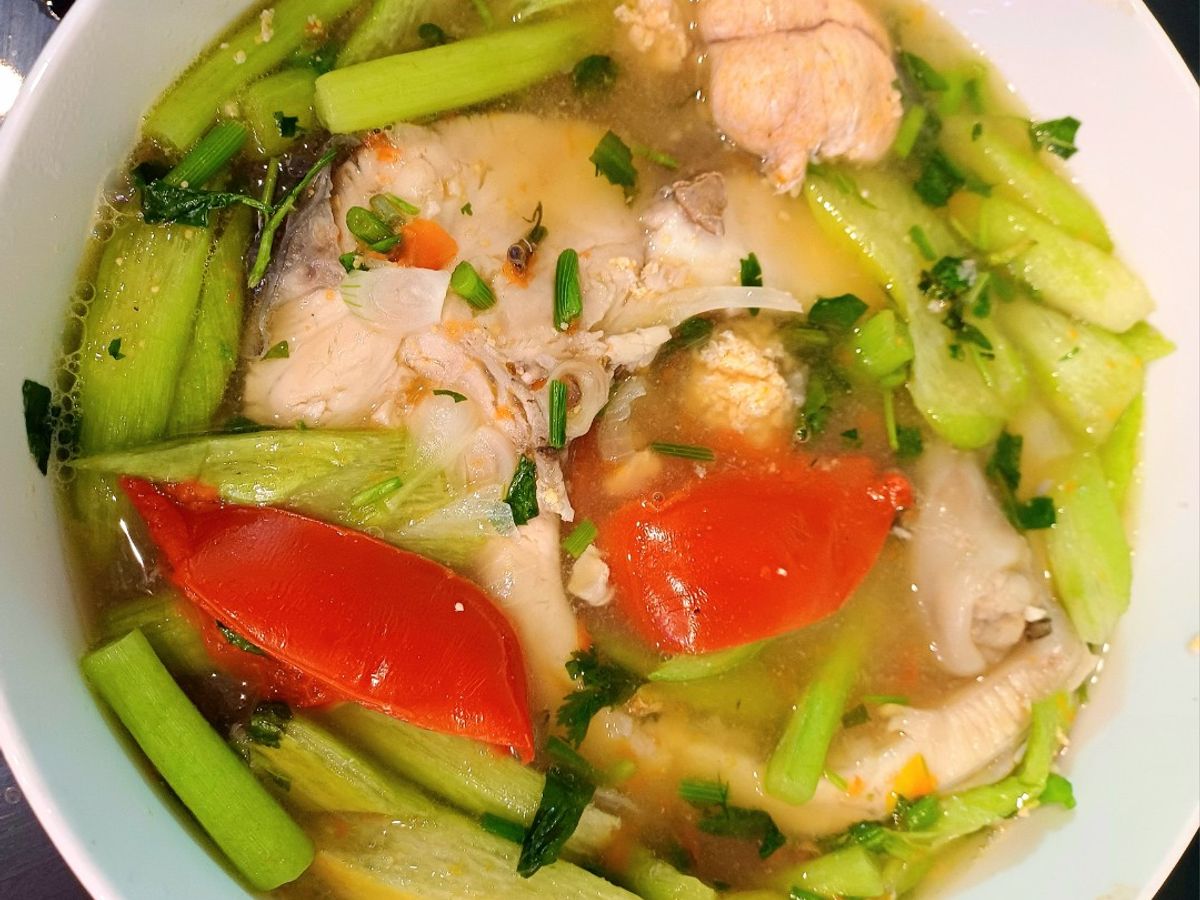 Cá trôi nấu mùng