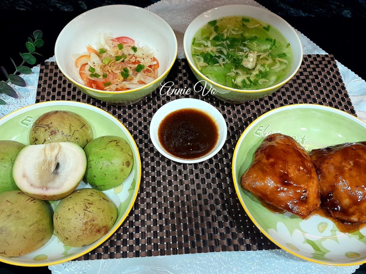 Cơm nhà màu xanh mát