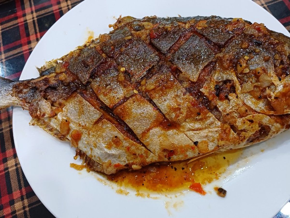 Cá chim sốt mắm tỏi
