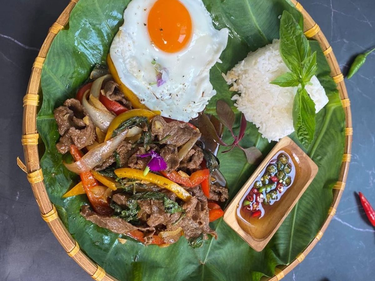 📣 Thịt bò xào húng quế kiểu Thái 🥩🫑🧅🌿
