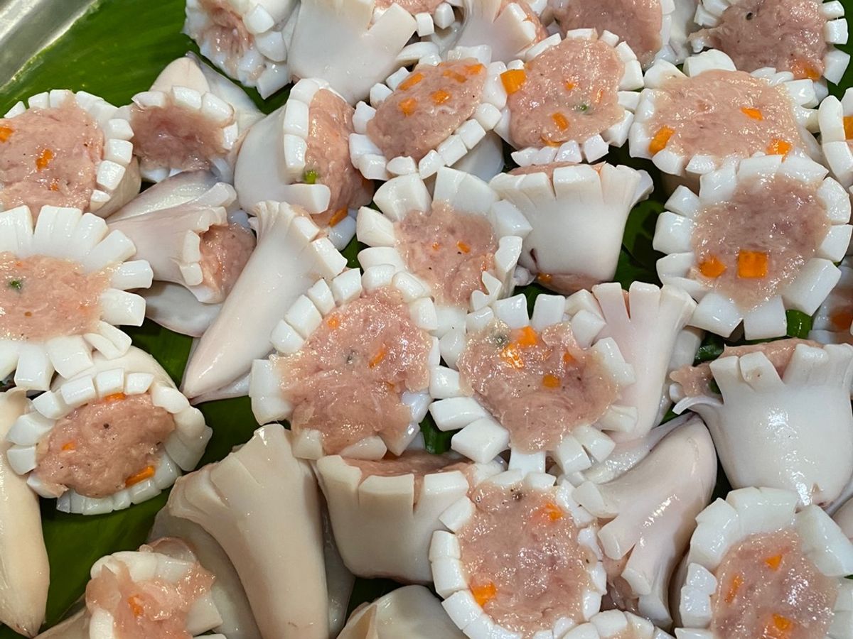 Lẩu hoa mực