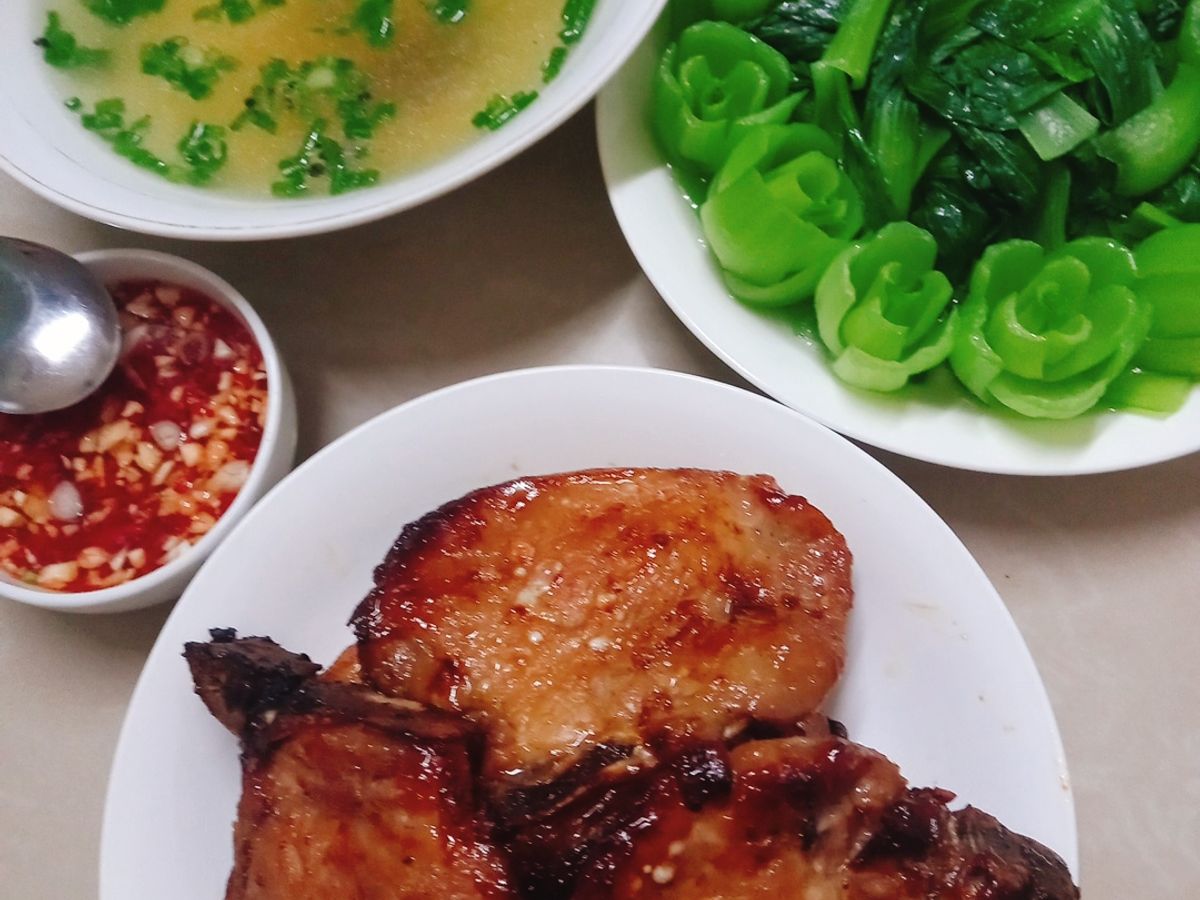 Mâm cơm mẹ nấu 8