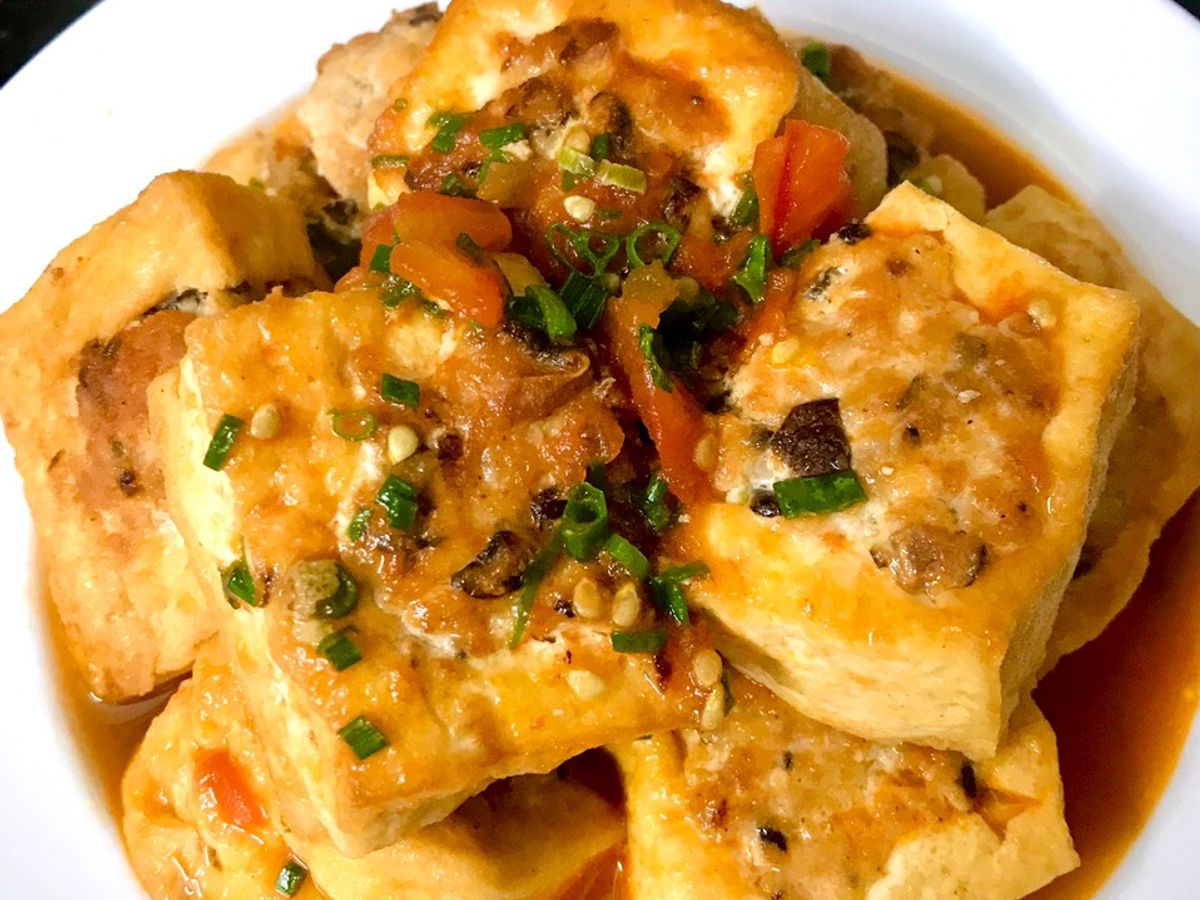 Đậu nhồi thịt xốt cà chua