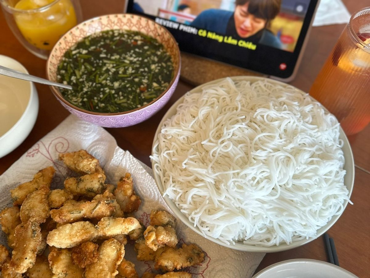 Bún cá chấm
