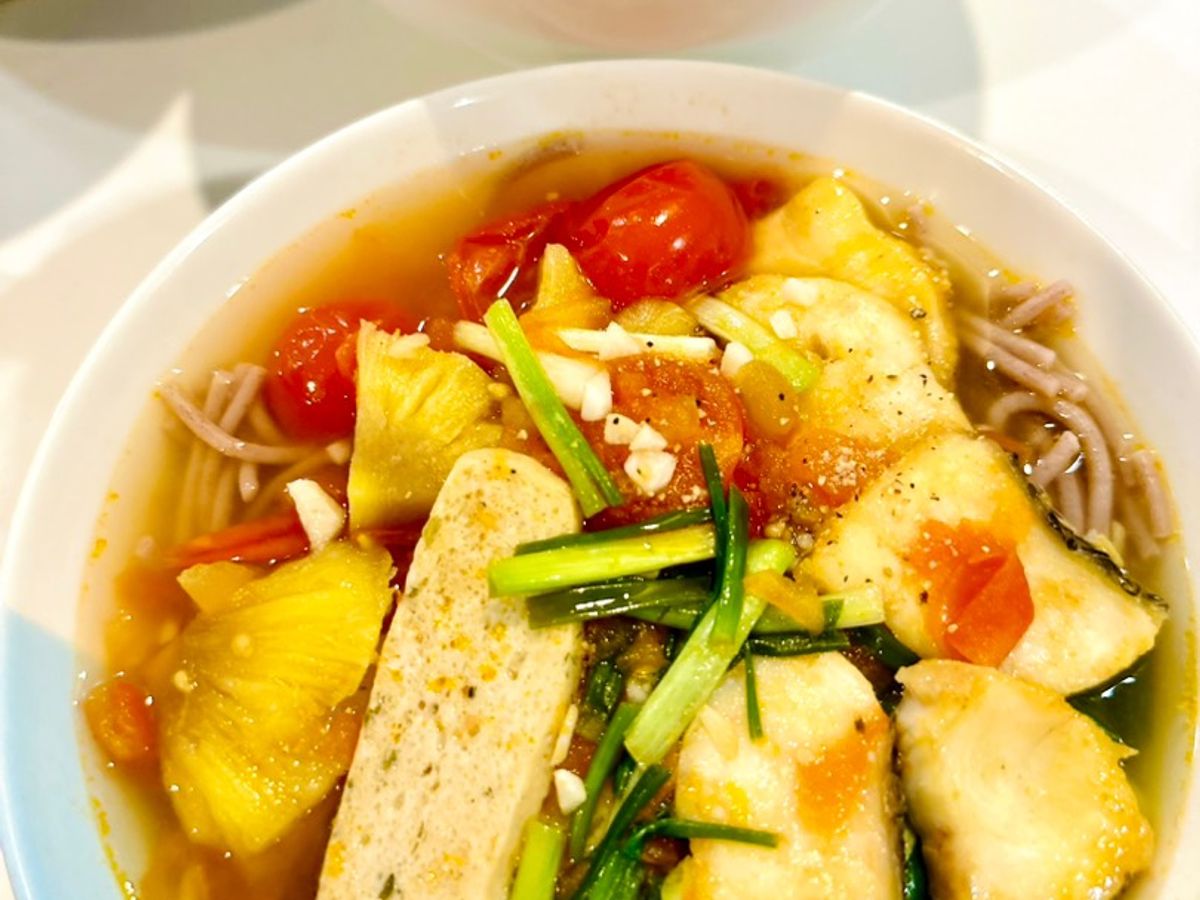 Bún cá lóc thơm cà 🍍🍅🐟