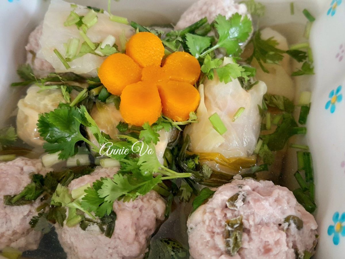 Canh bắp cải cuộn thịt