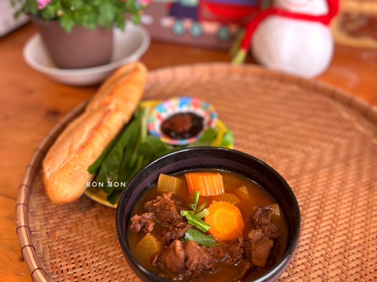 Bò Kho Bánh Mì