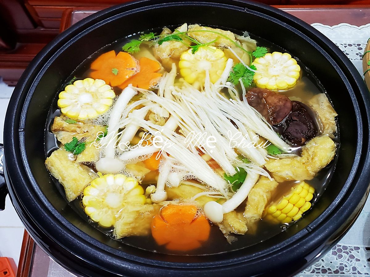 Lẩu nấm chay