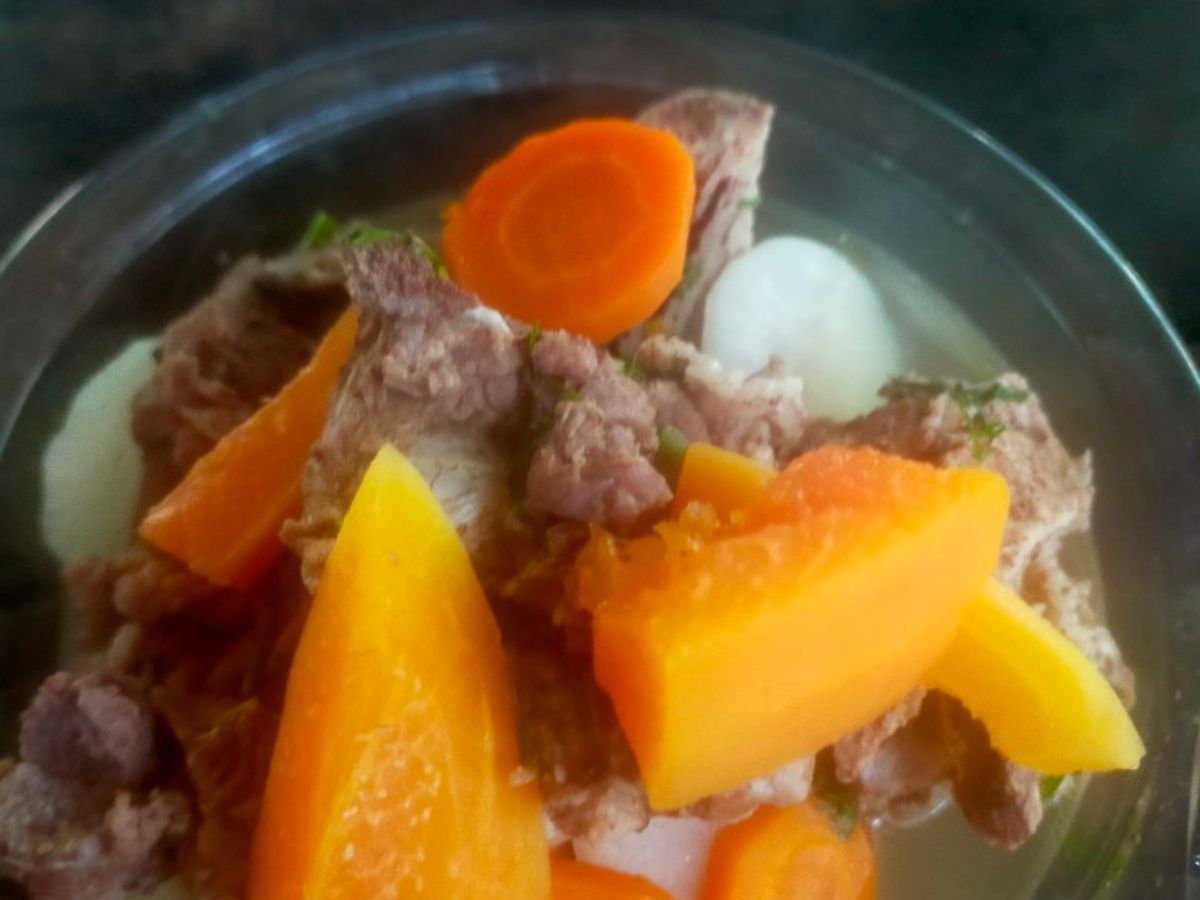 Sườn heo hầm đu đủ + củ cải