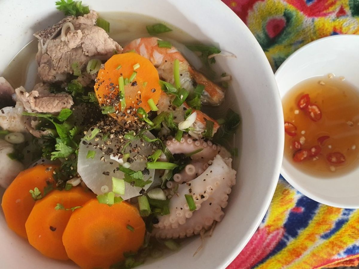 Bánh canh hải sản