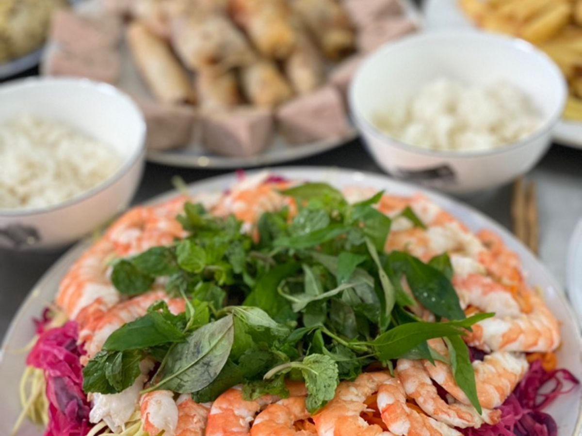 Gỏi Ngũ Sắc Tôm Thịt