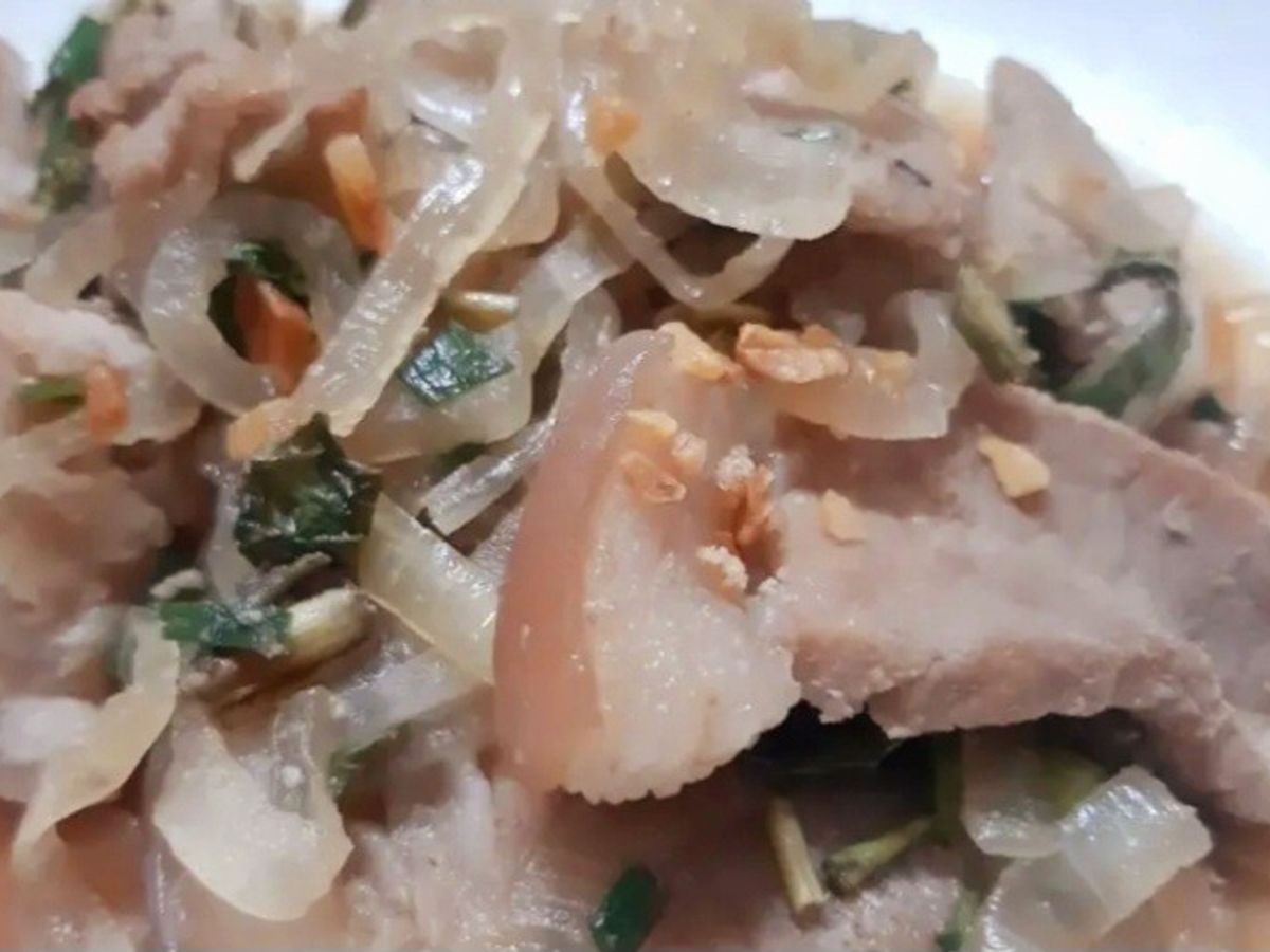 Thịt xào hành tây rau răm